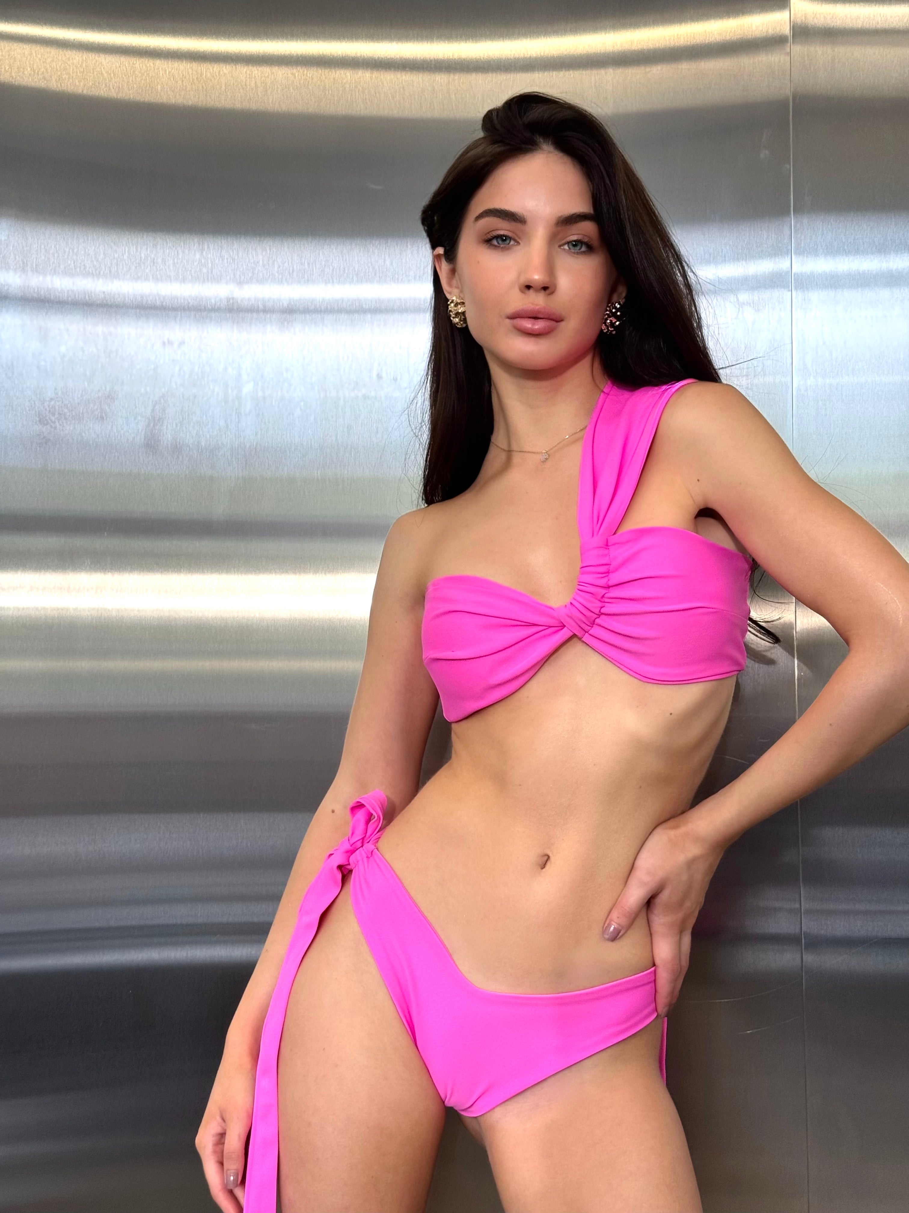 Tahiti Vela Two-Piece Wave Swimwear Set